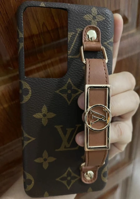 ヴィトン ギャラクシー S21 Plusケース お手持ちベルト付き Vuitton Galaxy S21 Ultraケース モノグラム ルイビトン Galaxy S20 Plusケース 上品 オシャレ 定番 ドーフィーヌ風 人気おすすめ