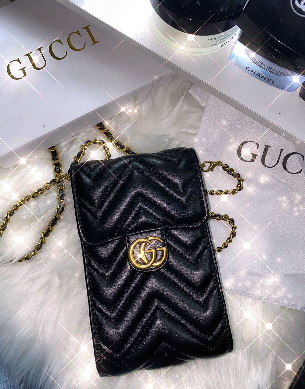 gucci スマホショルダー スマホポシェット ggマーモント ショルダーバッグ-