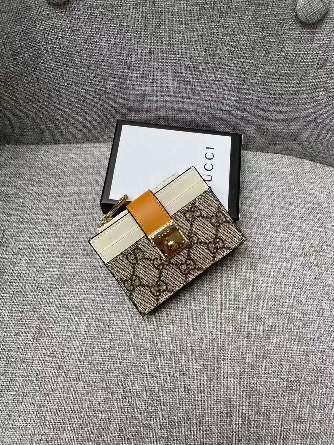 Gucci パッドロック カード収納ケース