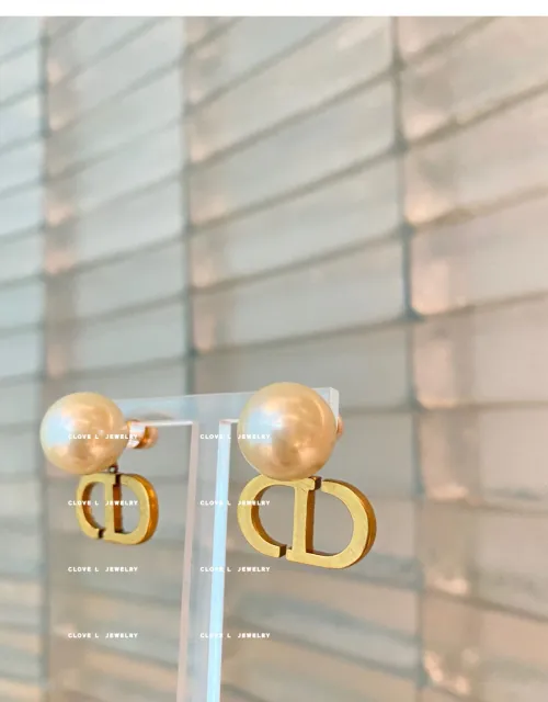 ディオール トライバル イヤリング DIOR TRIBALES ピアス Dior CD パール イヤリング クリスタル お洒落 エレガント 贅沢 CDシグネチャー 女子 ブランドコピー 大人気