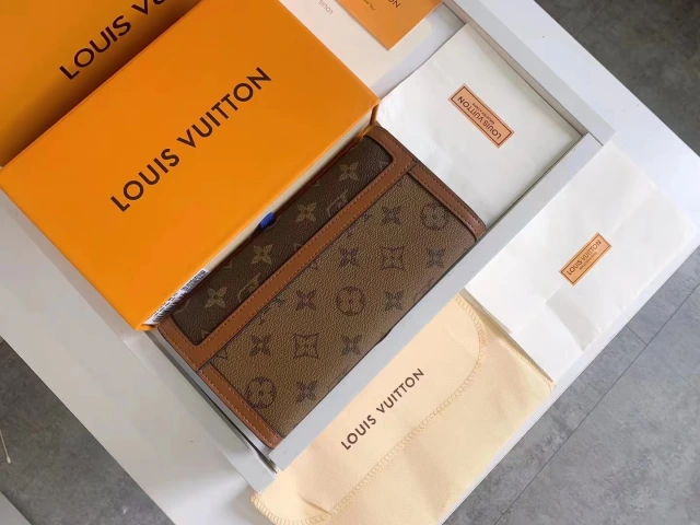 ルイヴィトン 長財布  モノグラム・リバース Vuitton ジッピー ドーフィーヌ ヴィトン クラッチバッグ ルイビトン ウォレット ハンドバック 男女兼用 カード入れ 全2色 ハイコピー cocobuyee通販