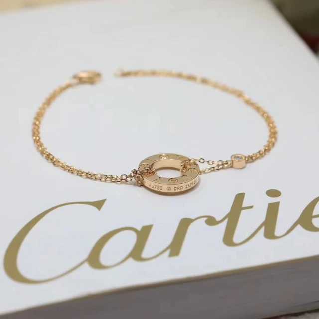 カルティエ LOVE ブレスレット 限定 Cartier LOVE Bracelet 可愛い エレガント S925 スターリングシルバー素材 ゴルード ローズゴルード シルバー 全3色 コピー