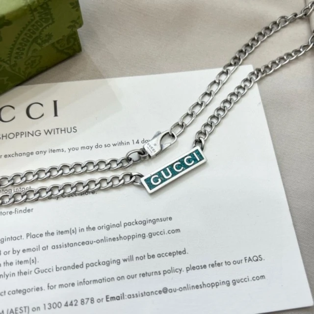 グッチ ネックレス エナメル GUCCIロゴ付き ネックレス 新作 Gucci ゴルメットチェーン necklace 芸能人愛用 ブランド 高級感 スーパーコピー 大人気 cocobuyee通販