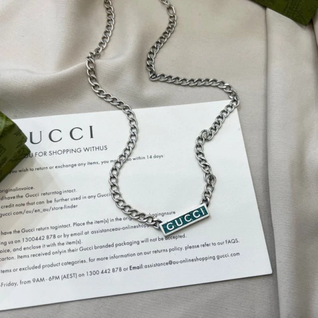 グッチ ネックレス エナメル GUCCIロゴ付き ネックレス 新作 Gucci ゴルメットチェーン necklace 芸能人愛用 ブランド 高級感 スーパーコピー 大人気 cocobuyee通販