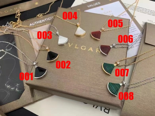 BVLGARI ディーヴァ ドリーム ネックレス ブルガリ ネックレス 扇形 Bvlgari ペンダント レディース 贅沢 ブランド お洒落 ジュエリー 黒 白 赤 緑 全8色 スーパーコピー