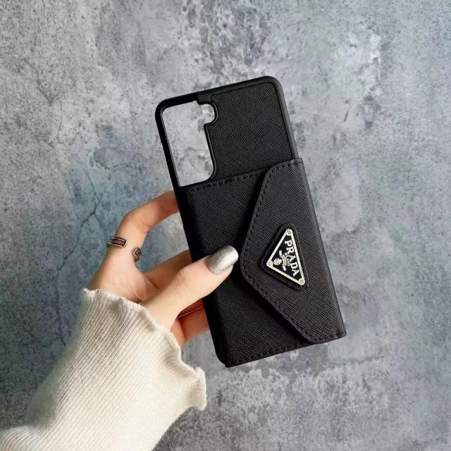 プラダ Galaxy S21Plusケース カードポケット付き Prada Galaxy S21 Ultraケース 三角ロゴ付き PRADA Galaxy S20Plusケース 便利 シンプル 黒 ブランド 男女兼用 オシャレ cocobuyee通販