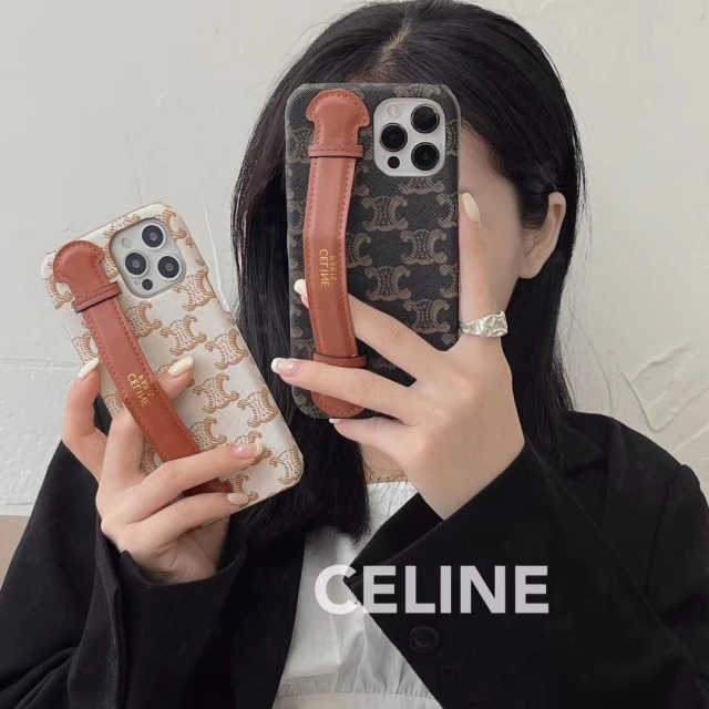 セリーヌ iPhone13ProMaxケース お手持ちベルト付き トリオンフ柄 Celine iPhone13Proケース 芸能人愛用 CELINE iPhone 12Proケース バンド付き celine iPhone11ProMaxケース 可愛い ファッション 全3色