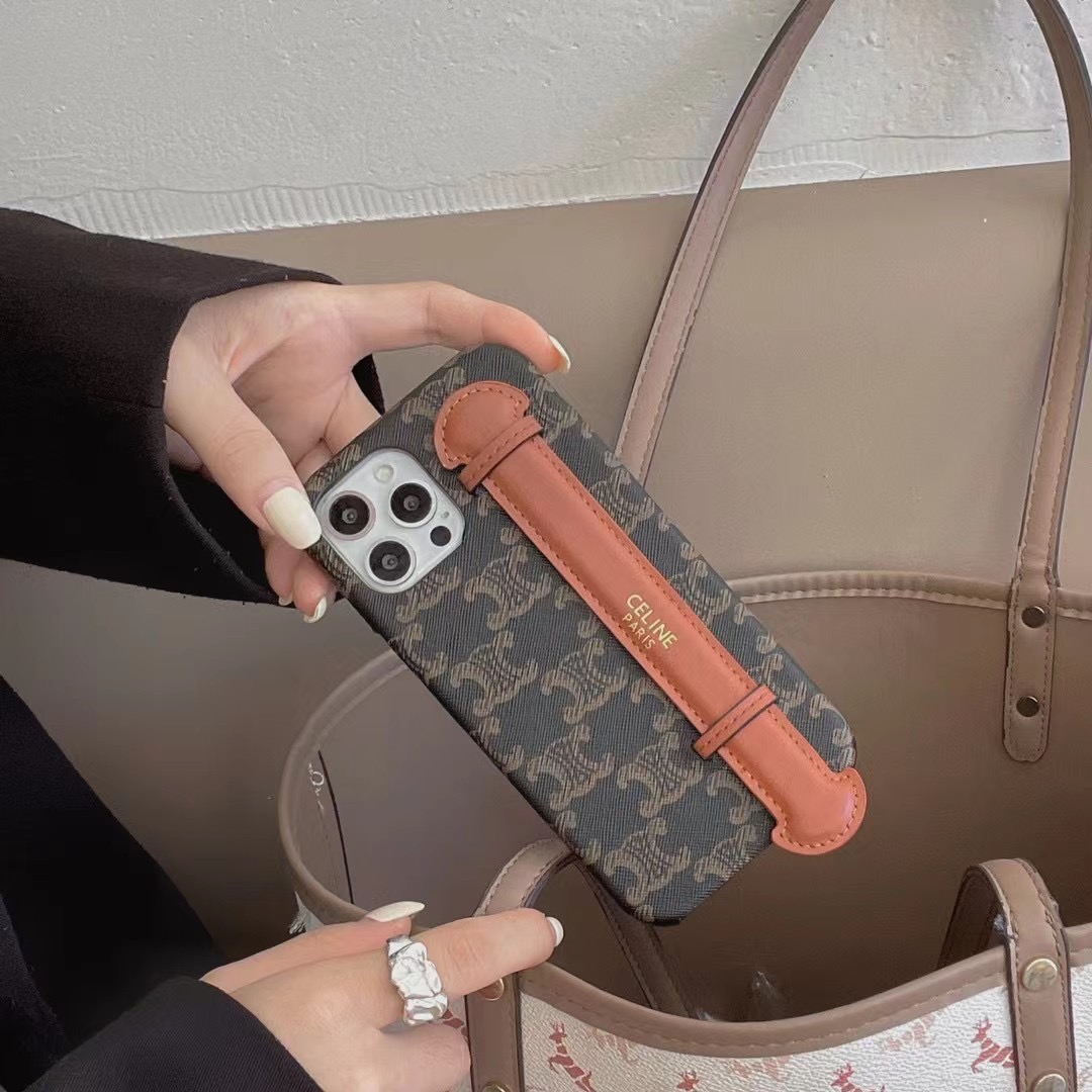 セリーヌCELINEケース セリーヌ iPhone13ProMax/13Proケース お手持ちベルト付き