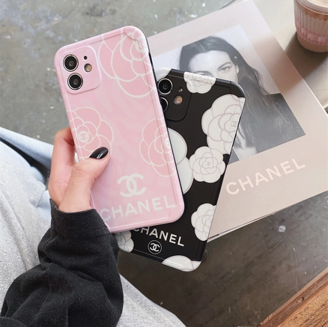 シャネル iPhone13 Proケース カメリア柄 Chanel iPhone13 ProMaxケース 椿 CHANEL iPhone12 Pro Max/11 Pro/XS/SE2/8 Plusカバー 花柄 かわいい ロゴ付き ブランド 全2色 カジュアル