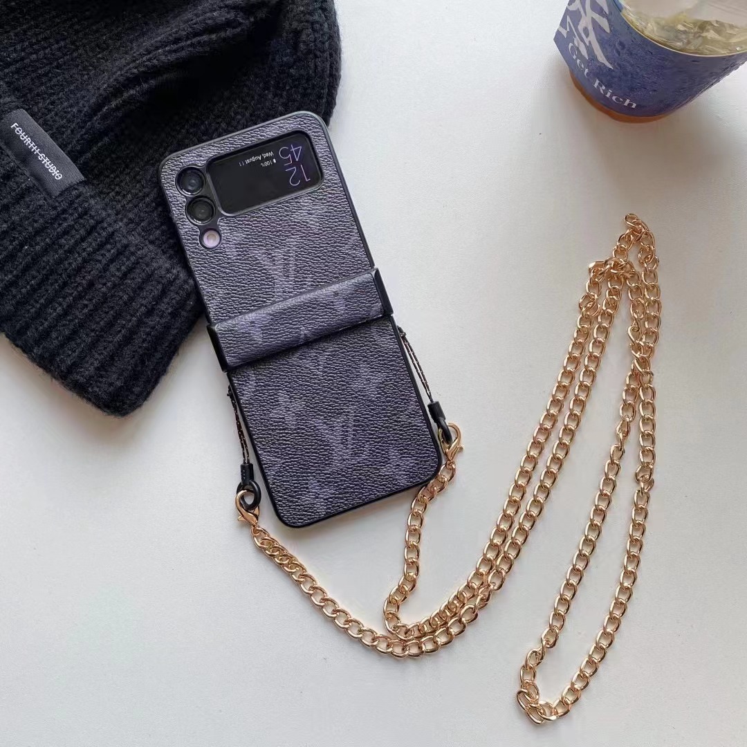 LOUIS VUITTON ブラック スマホケース Louis Vuitton iPhone 5/5S Сheckered Black Flip Phone Case