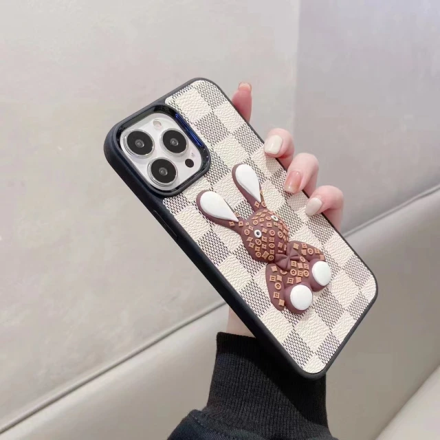 Vuitton iPhone13Proケース かわいい