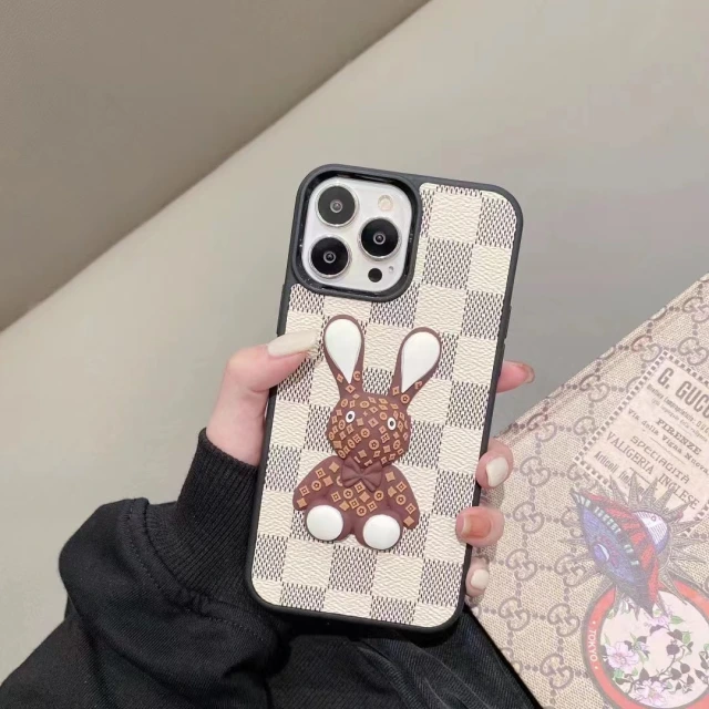 Vuitton iPhone13Proケース かわいい