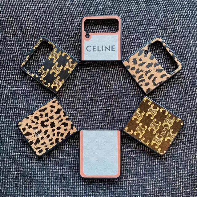 セリーヌ Galaxy Z Fold3/Z Fold 2ケース ヒョウ柄 CELINE Galaxy Z Flip 3ケース トリオンフ柄 Celine ギャラクシーフリップ3 カバー レオパード ロゴプリント 折り畳みスマホカバー お洒落 エレガント 全4色