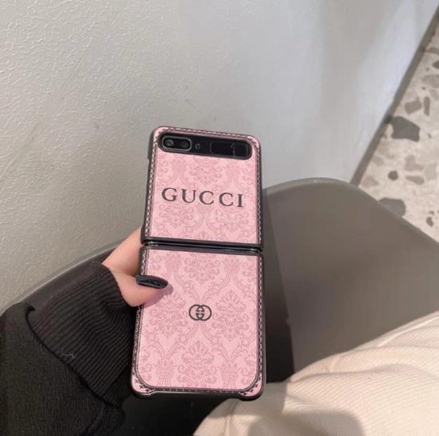 グッチ Galaxy Z Flip3ケース ロゴ付き 花柄 Gucci ギャラクシー Z フリップ3カバー レトロ風 GUCCI Galaxy Z Flip3 5Gケース お洒落 ブランド 折り畳みスマホケース 高級感 グリーン ピンク 全2色