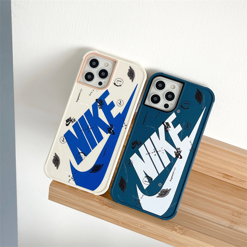Fragment Design × Nike コラボ iPhone 13Proケース