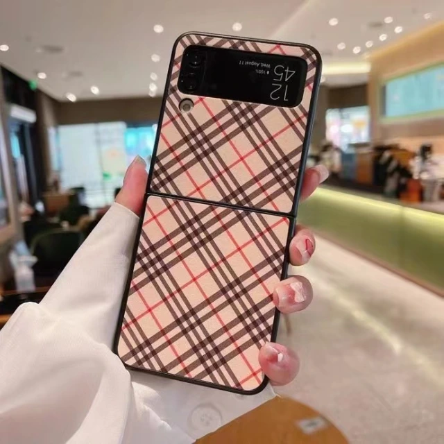 バーバリー Galaxy Z Fold3ケース チェック柄 ロゴ付き BURBERRY Galaxy Z Flip3ケース クラシック Burberry ギャラクシー Z フリップ3ケース 高級感 burberry Galaxy Z Fold3 5Gケース エレガント 男女兼用 シンプル 全5色