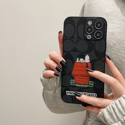 coach iPhone 13ケース 限定商品