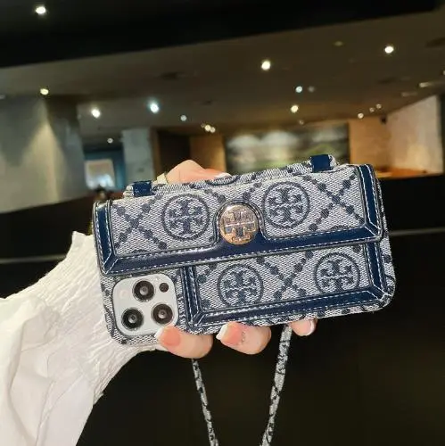 Tory Burch iPhone13カバー ダブルTロゴ