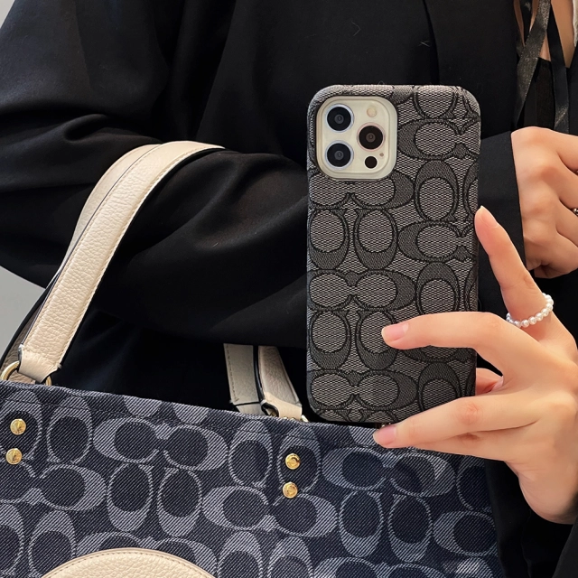 COACH iPhone13ケース お洒落