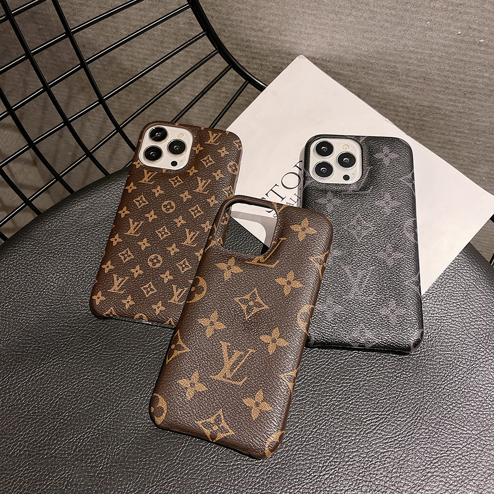 LOUIS VUITTON iPhone13Pro ケース