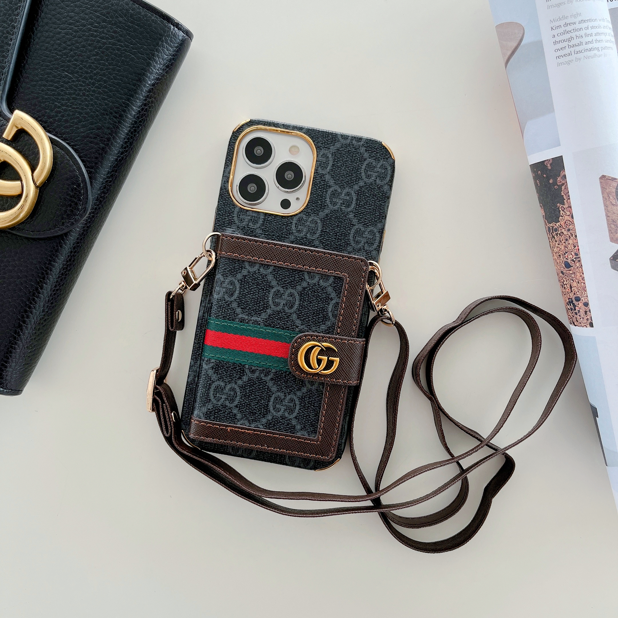 美品✨グッチ GUCCI iPhoneケース 11pro オフィディア GG柄-