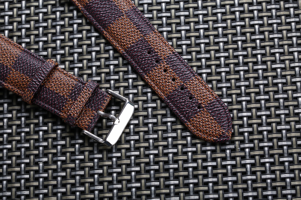 LOUIS VUITTON ルイヴィトン 時計 替えベルト モノグラム 国内即発】ルイヴィトン タンブール用 モノグラムストラップ