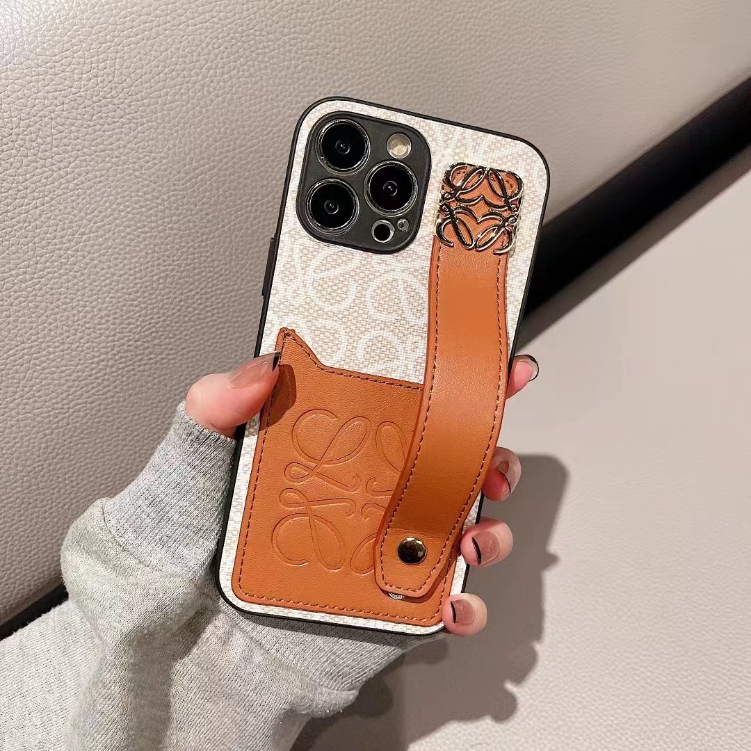 loewe iPhone14ケース 型押し