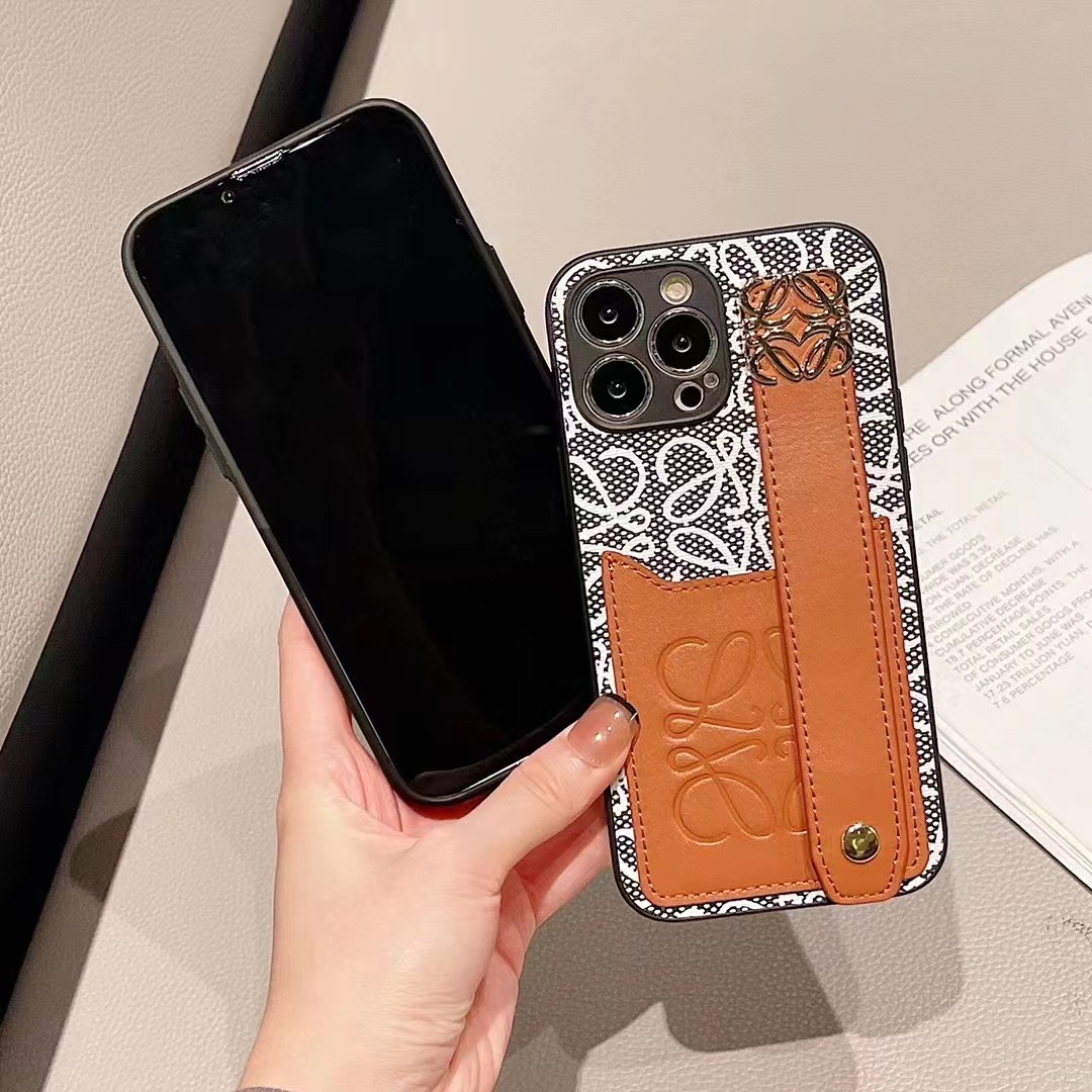 ロエベ iPhone15 Pro/14 Proケース ベルト付き LOEWE iPhone15/14 