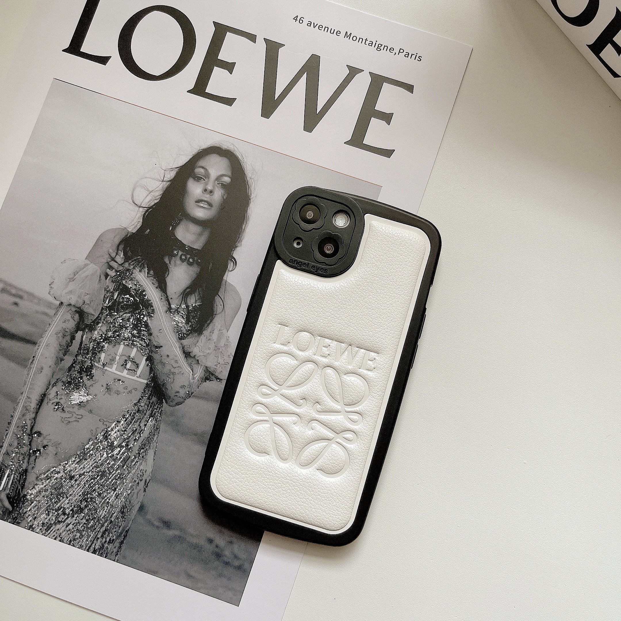 ロエベ iPhone15/14Proケース アナグラムロゴ LOEWE iPhone15/14 Plus