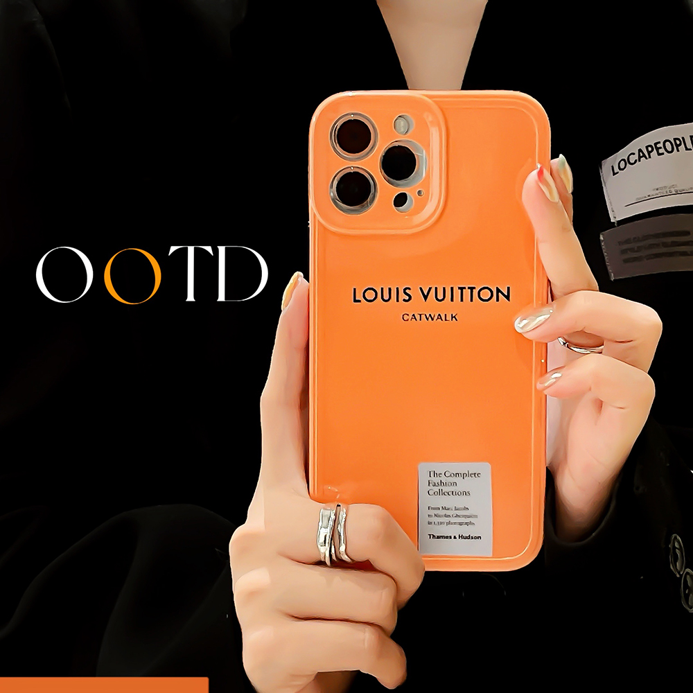 Louis Vuitton iPhone14Plusケース ロゴプリント