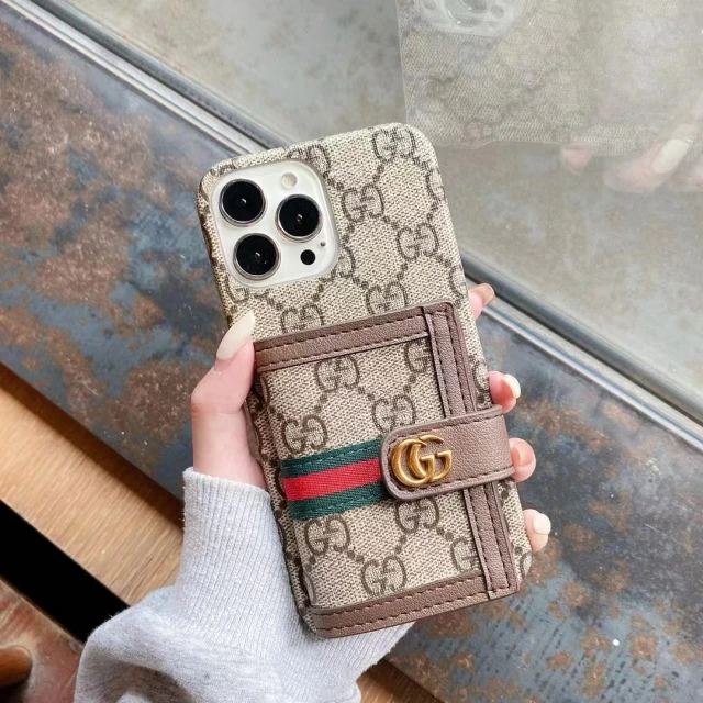 グッチ iPhone15 Pro/14 Proケース オフィディア カード収納 GUCCI  