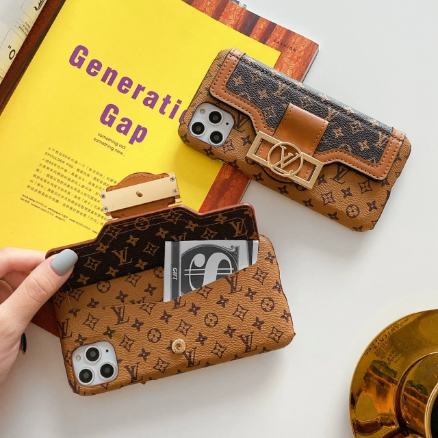 Vuitton iPhone14 Proケース ドーフィーヌ風