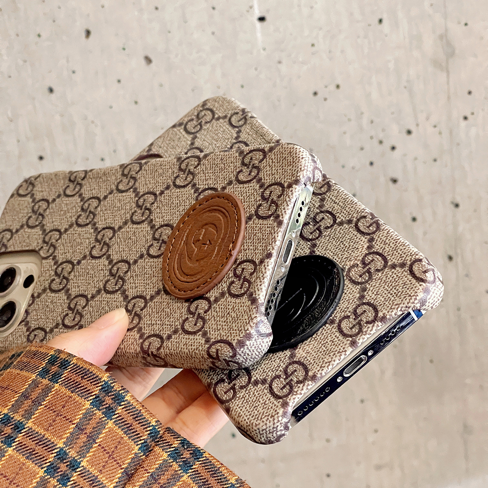 グッチ iPhone15 Pro/14Proケース GGロゴ付き GUCCI iPhone15/14 Plus