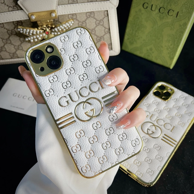 Gucci iPhone 14ケース ラグジュアリー