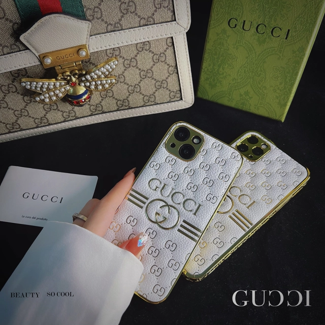 GUCCI iPhone14 Proケース GGパターン