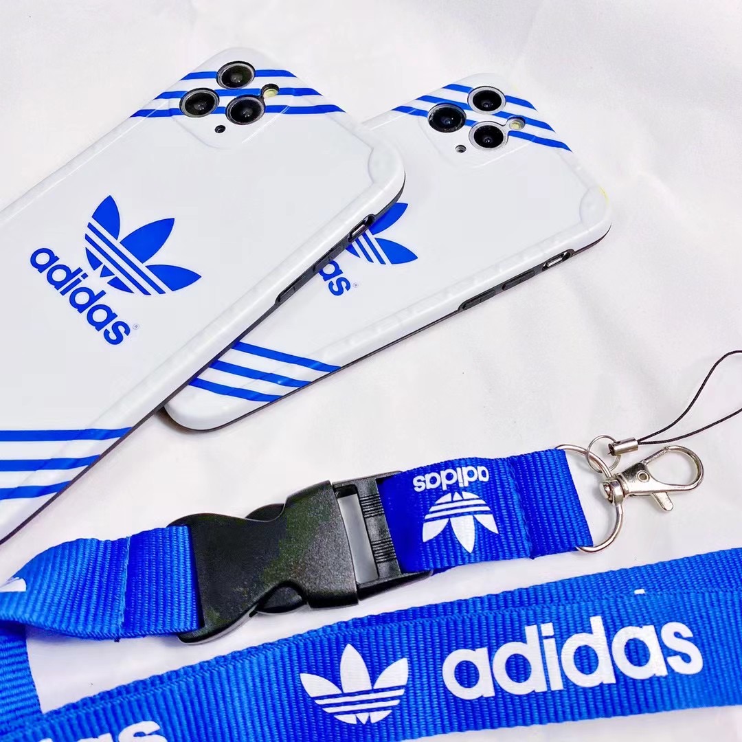 Adidas iPhone14 Plusケース ロゴプリント