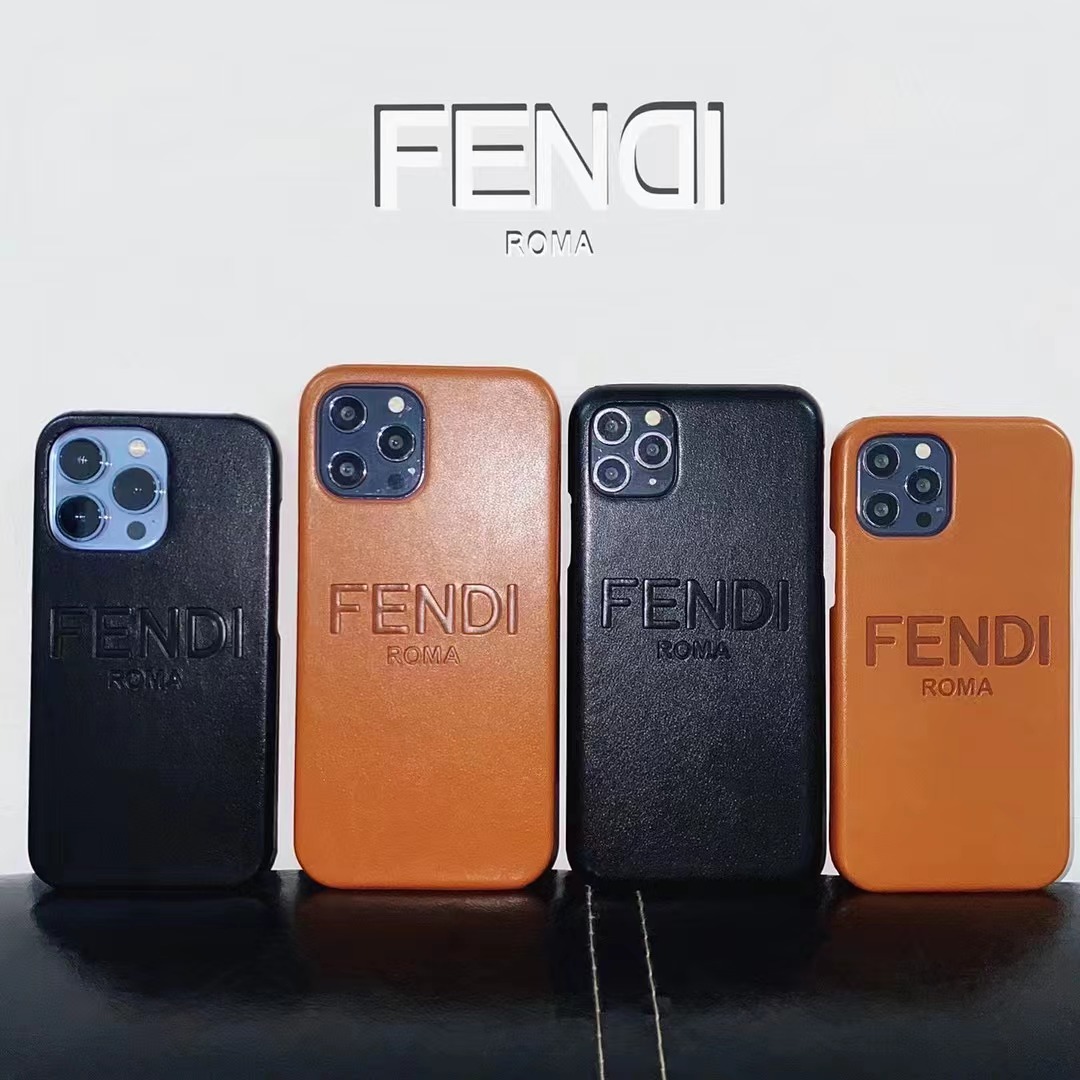 フェンディ iPhone15 Pro/14 Proケース ロゴ型押し FENDI iPhone15/14