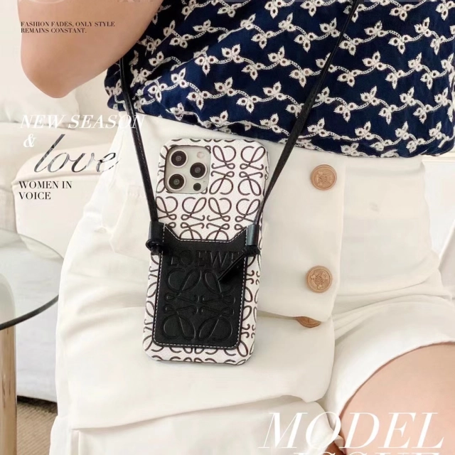 ロエベ iPhone15/14ProMaxケース スマホショルダー LOEWE iPhone15 Pro 