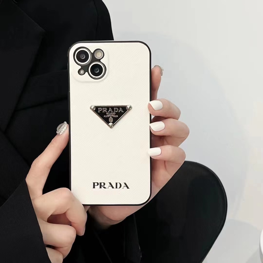 プラダ iPhone15/14 Pro Maxケース ロゴ付き Prada iPhone15 Pro/14