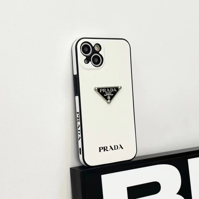 プラダ iPhone15/14 Pro Maxケース ロゴ付き Prada iPhone15 Pro/14 