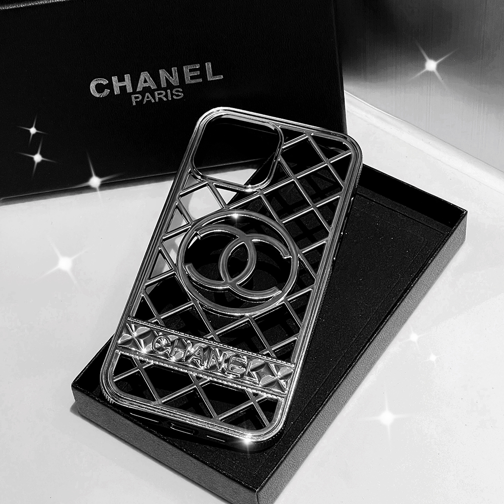 chanel iPhone14 Plusケース 透かし彫り模様