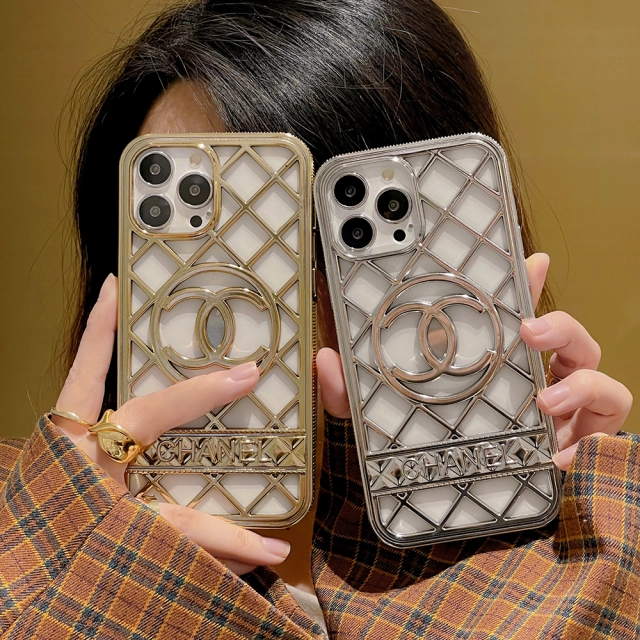 Chanel iPhone14 Proケース ロゴ付き