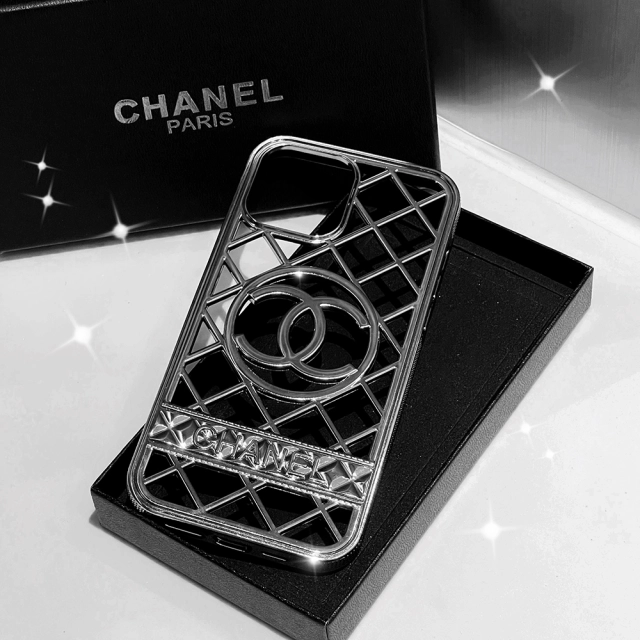 chanel iPhone14ケース 透かし彫り模様