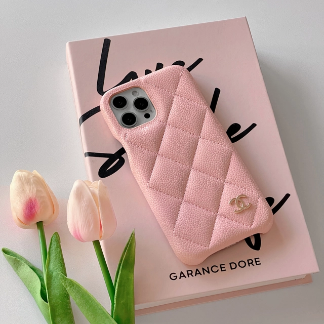シャネル iPhone15/14 Plusケース マトラッセ風 Chanel iPhone15 Pro 
