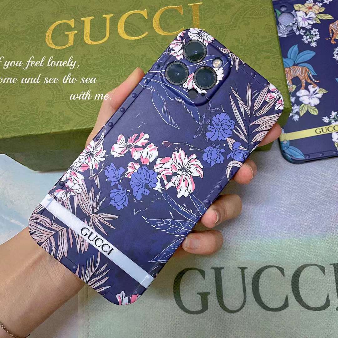 GUCCI iPhone14ケース タイガー