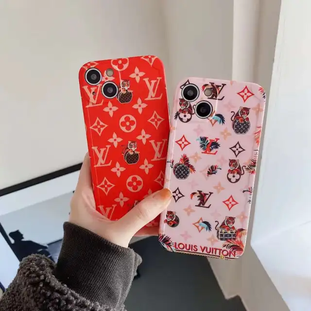 ヴィトン iPhone14 Plusケース タイガー
