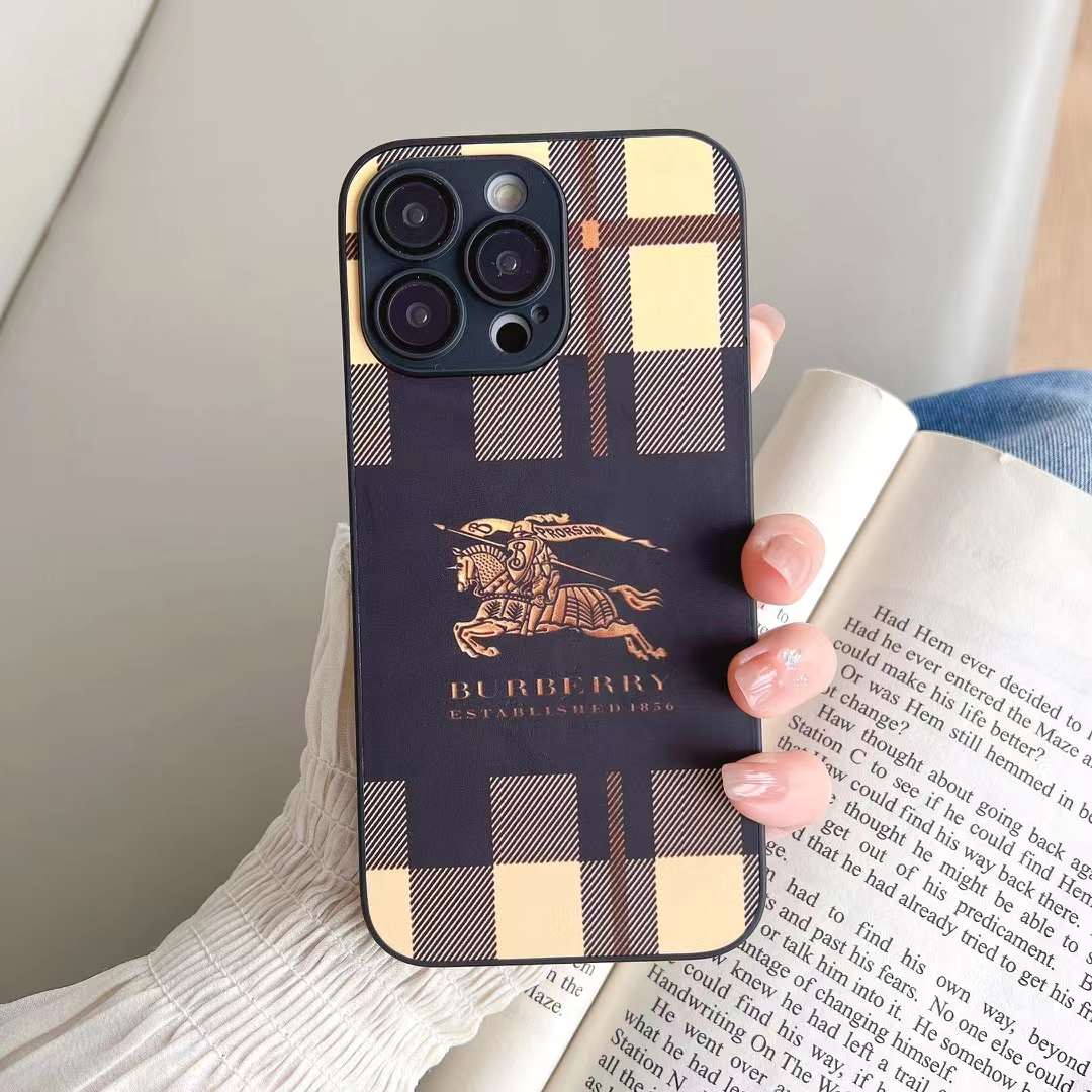 burberry iPhone14ケース 高級感