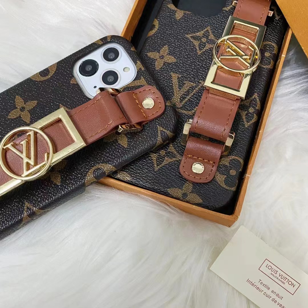 LOUIS VUITTON iPhone13 Pro バンパードーフィーヌスマホアクセサリー