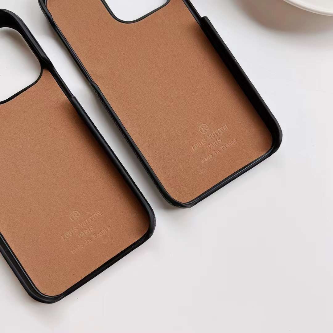 ルイヴィトン iPhone15 Pro/14 Proケース カードポケット付き Vuitton