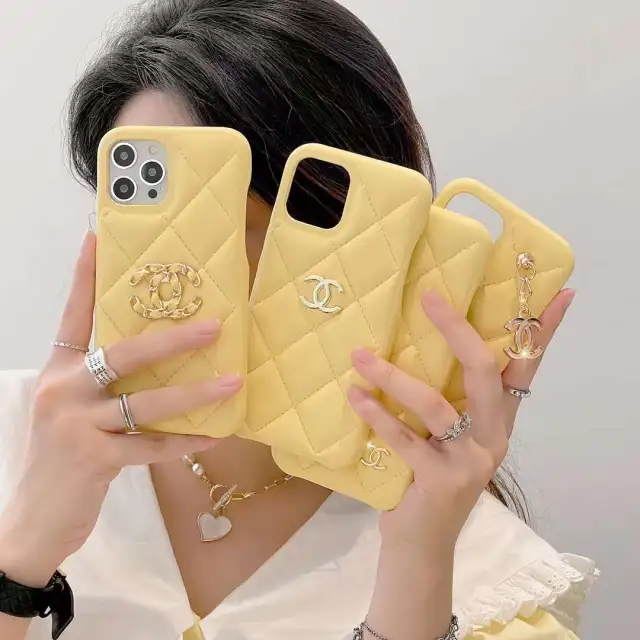 chanel iPhone 14ケース ココマーク付き